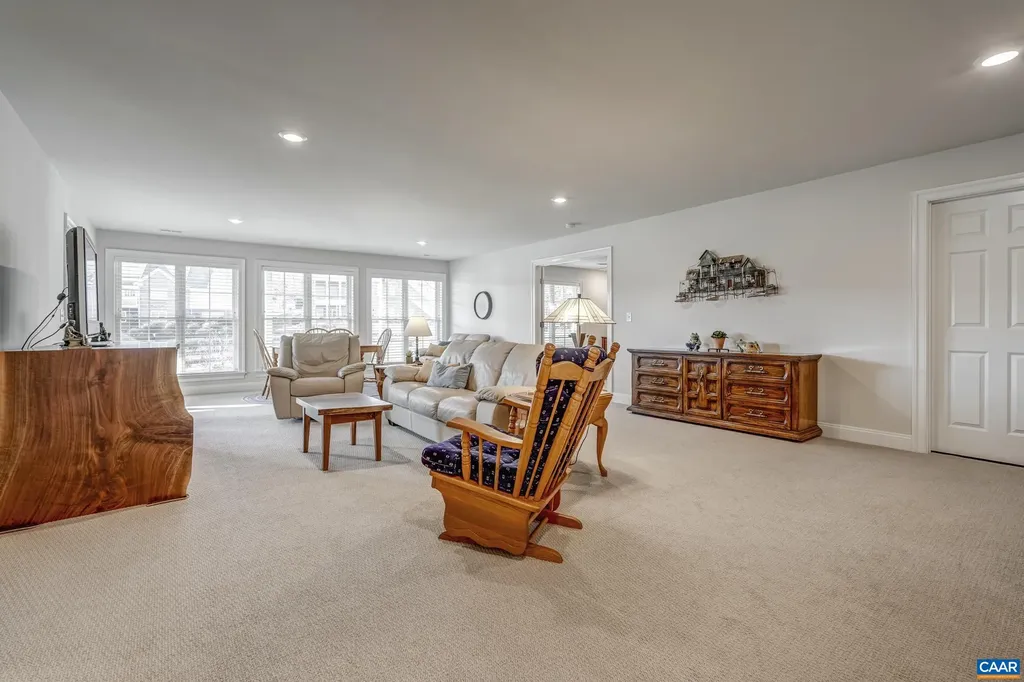 2426 Pendower Lane Keswick VA 22947