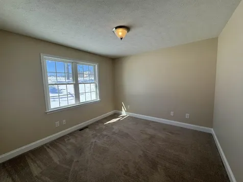 32 Riverhead Drive Staunton VA 24401