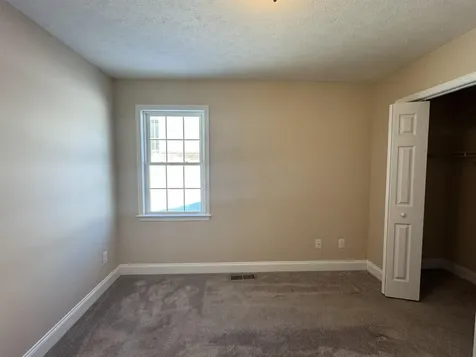 32 Riverhead Drive Staunton VA 24401