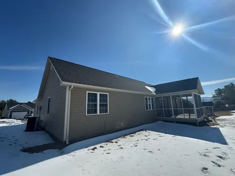 32 Riverhead Drive Staunton VA 24401