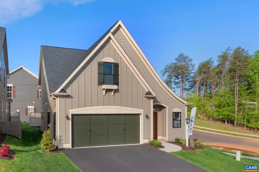 Charlottesville VA, 3225 Cliffstone Boulevard