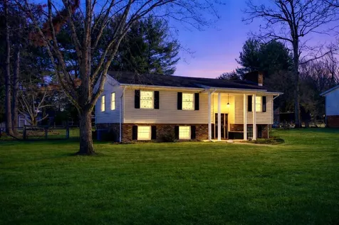 124 Forest Springs Drive Stuarts Draft VA 24477
