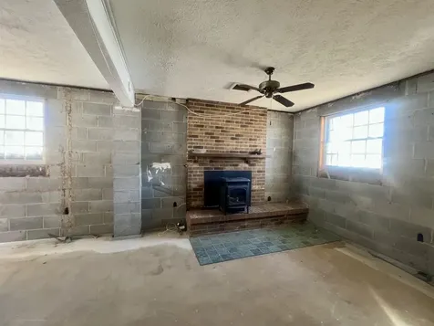 124 Forest Springs Drive Stuarts Draft VA 24477