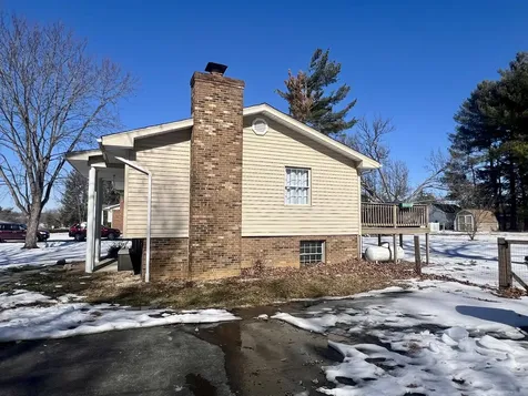 124 Forest Springs Drive Stuarts Draft VA 24477
