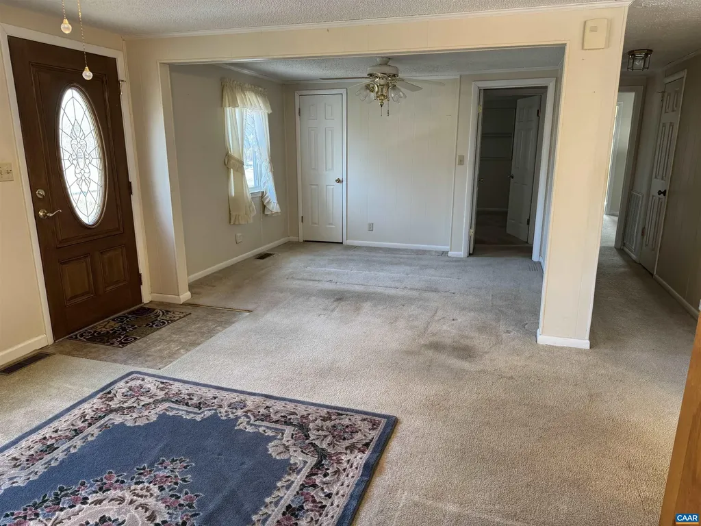 291 Arrow Head Lane Palmyra VA 22960