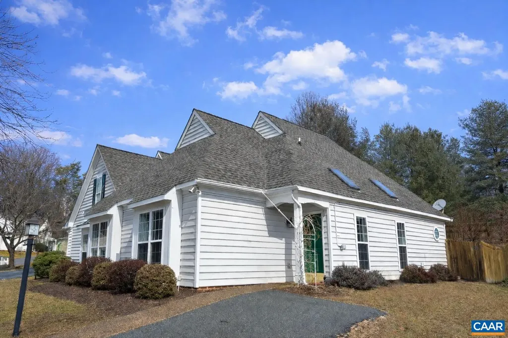 Charlottesville VA, 960 Devon Spring Court