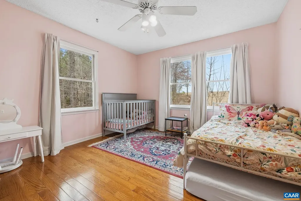 2325 Martin Kings Road Scottsville VA 24590