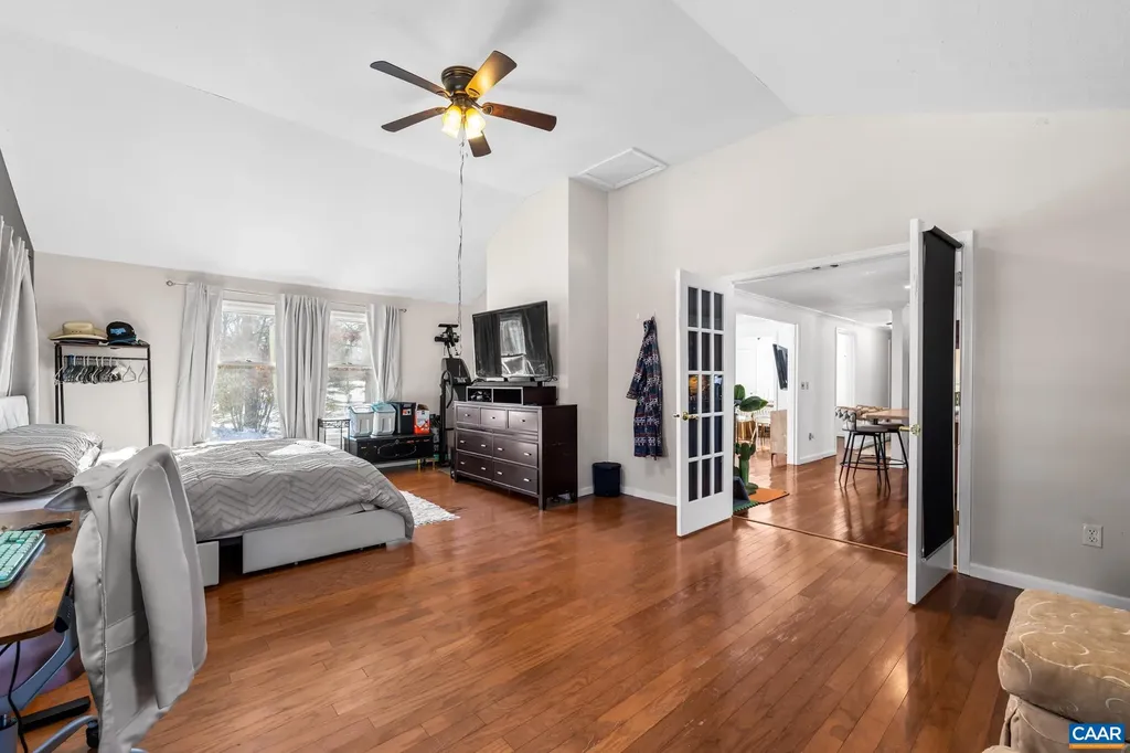 132 Pines Lane Shipman VA 22971