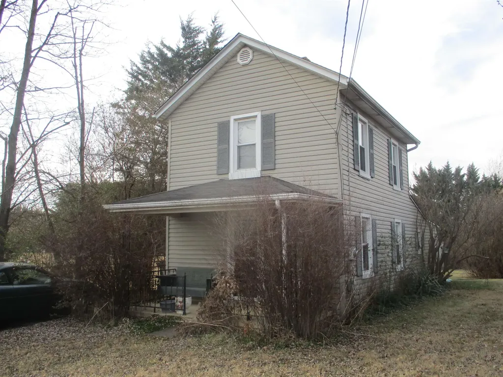 91 Antrim Road Fishersville VA 22939