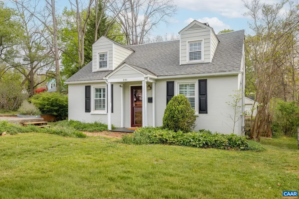 201 Palatine Avenue Charlottesville VA 22902