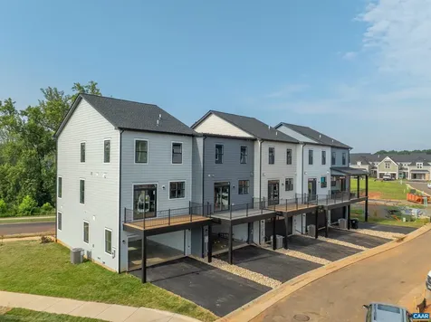 19B Wardell Crest Charlottesville VA 22902