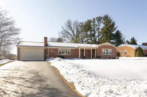 317 Windemere Drive Staunton VA 24401