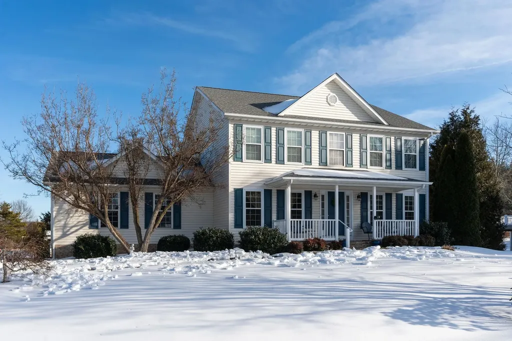 419 Wyndham Hill Drive Fishersville VA 22939