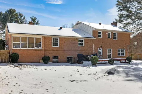 1200 Club Road Waynesboro VA 22980