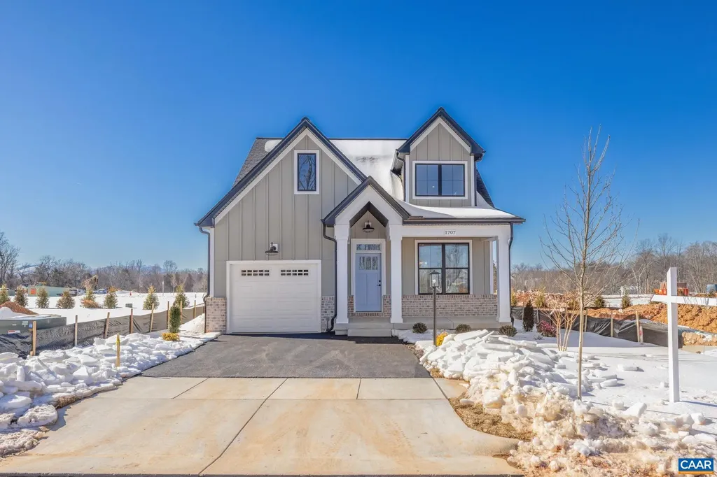 Charlottesville VA, 1707 Fowler Street