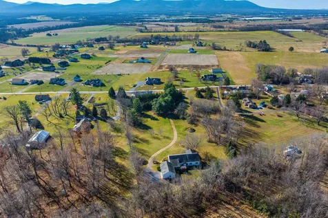 96 Shalom Road Waynesboro VA 22980