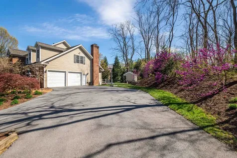 3525 Traveler Road Rockingham VA 22801