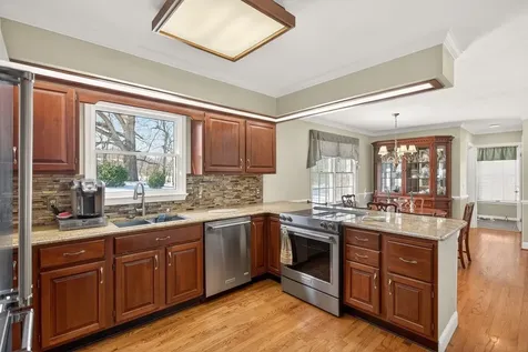 121 Fairway Drive Harrisonburg VA 22802