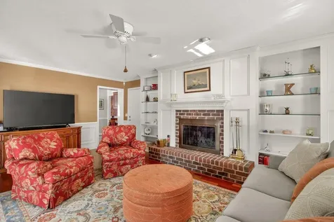 121 Fairway Drive Harrisonburg VA 22802