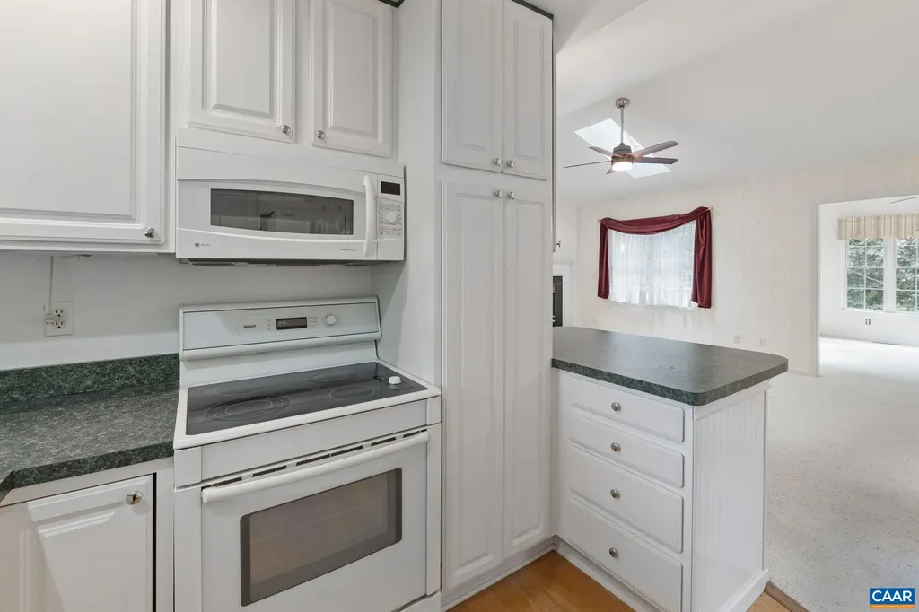 1 Windy Way Palmyra VA 22963