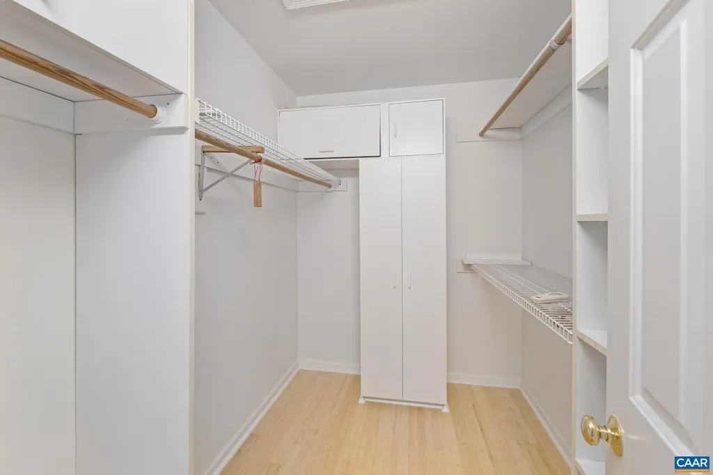 1 Windy Way Palmyra VA 22963