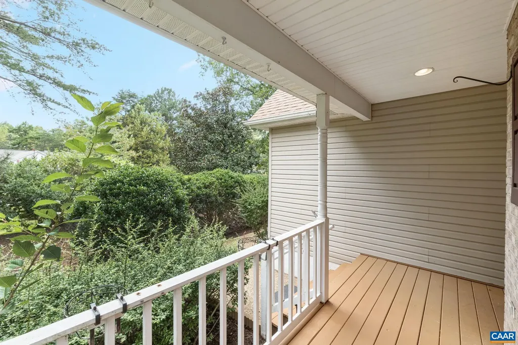 1 Windy Way Palmyra VA 22963