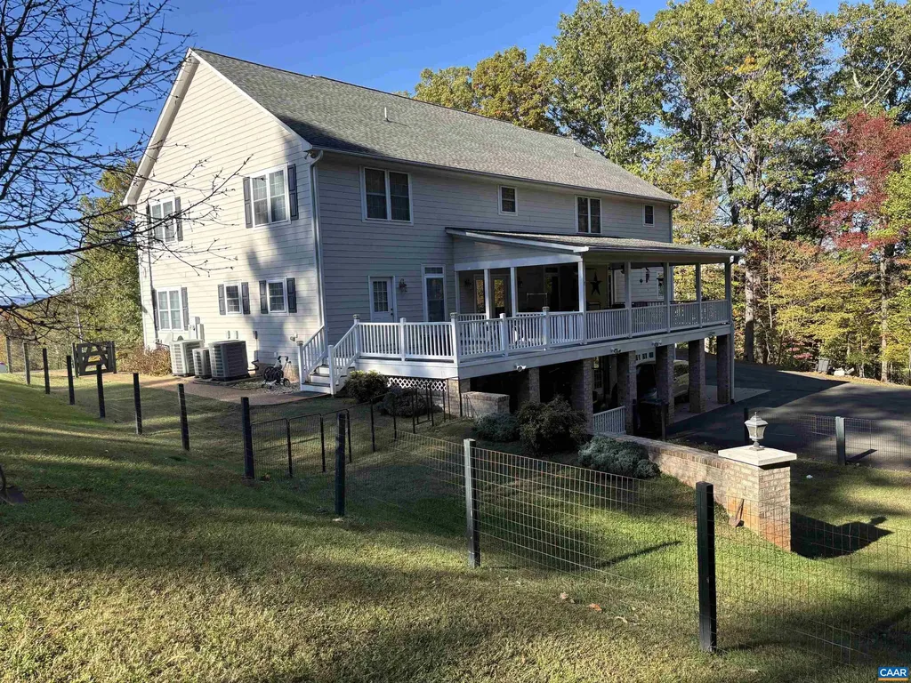 3206/3207 Scarlet Oak Lane Charlottesville VA 22911