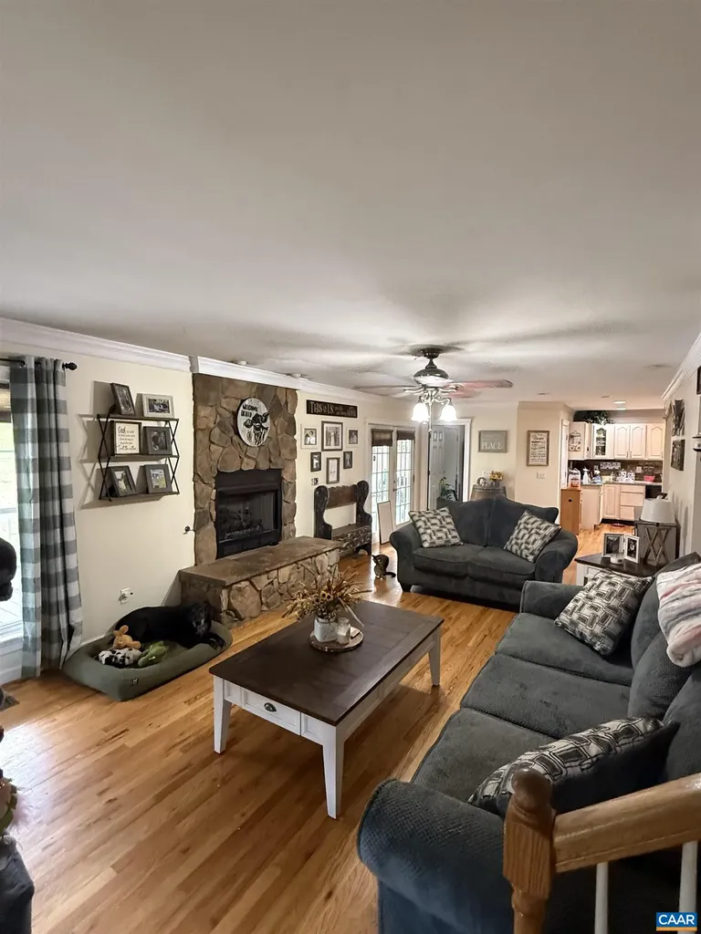 3206/3207 Scarlet Oak Lane Charlottesville VA 22911