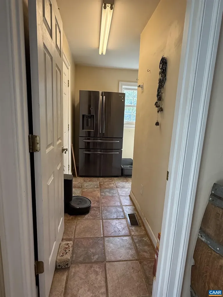 3206/3207 Scarlet Oak Lane Charlottesville VA 22911