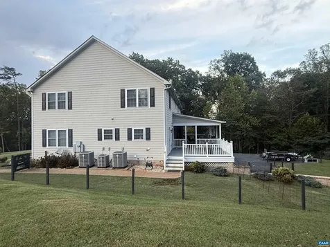 3206/3207 Scarlet Oak Lane Charlottesville VA 22911