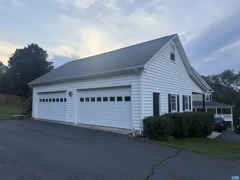 3206/3207 Scarlet Oak Lane Charlottesville VA 22911