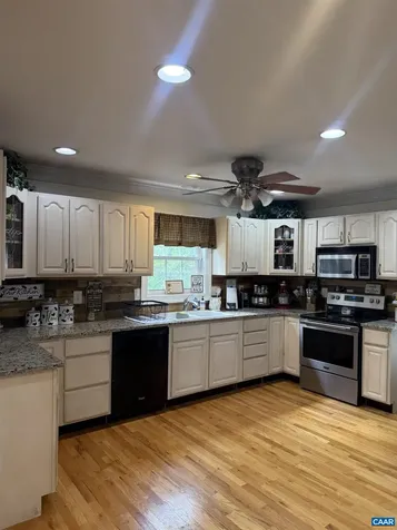 3206/3207 Scarlet Oak Lane Charlottesville VA 22911