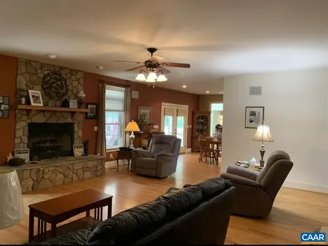 3206/3207 Scarlet Oak Lane Charlottesville VA 22911