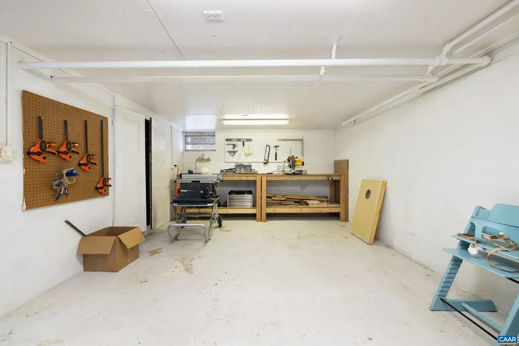 3 Buck Mountain Road Earlysville VA 22936