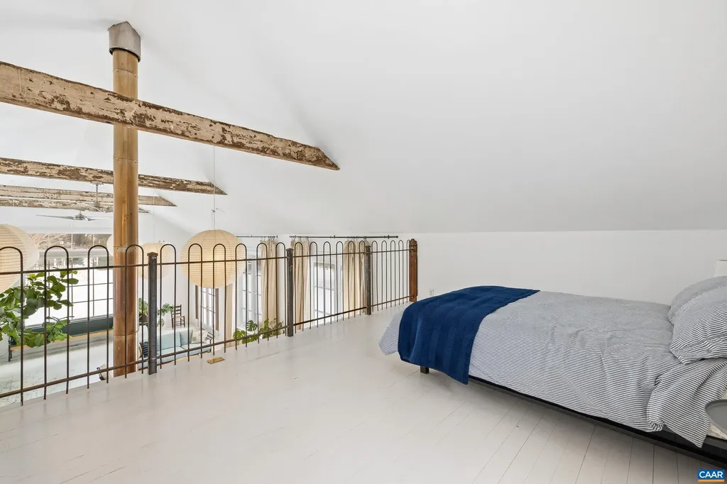 3 Buck Mountain Road Earlysville VA 22936