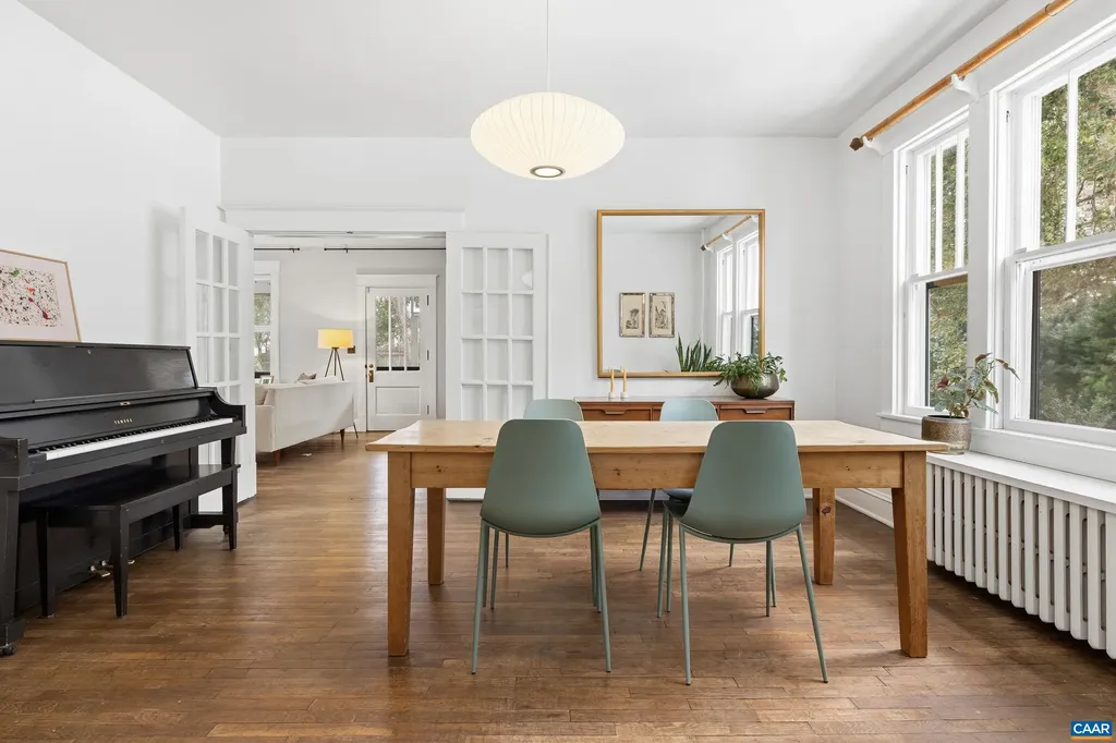 3 Buck Mountain Road Earlysville VA 22936