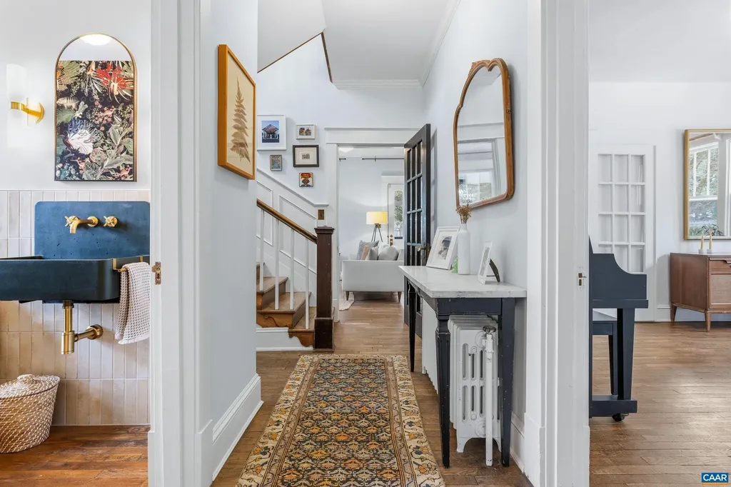 3 Buck Mountain Road Earlysville VA 22936