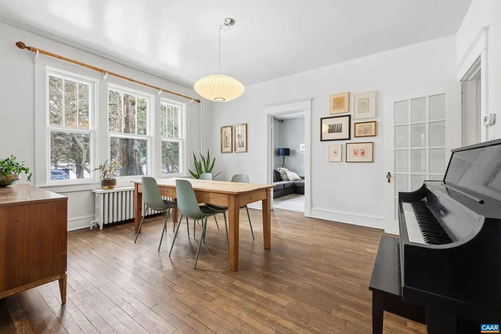 3 Buck Mountain Road Earlysville VA 22936