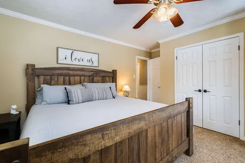 1894 Hawksbill Road Mcgaheysville VA 22840