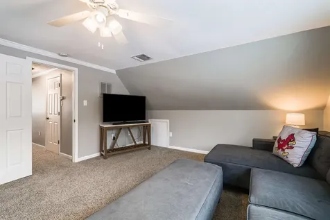 1894 Hawksbill Road Mcgaheysville VA 22840