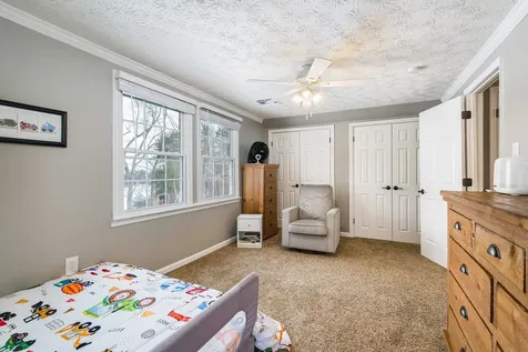 1894 Hawksbill Road Mcgaheysville VA 22840