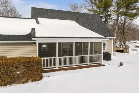 1894 Hawksbill Road Mcgaheysville VA 22840