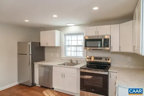 1433 Harding Avenue Waynesboro VA 22980