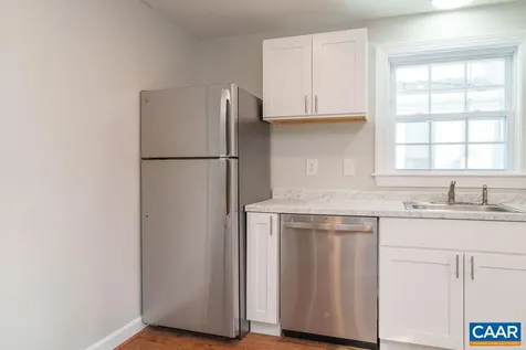 1433 Harding Avenue Waynesboro VA 22980