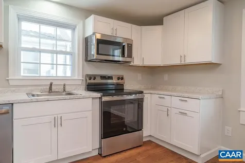 1433 Harding Avenue Waynesboro VA 22980