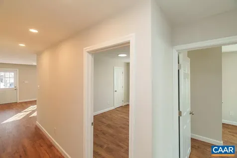 1433 Harding Avenue Waynesboro VA 22980