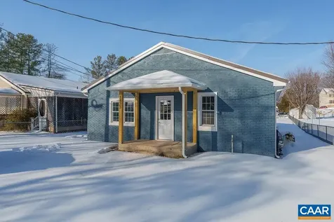 1433 Harding Avenue Waynesboro VA 22980