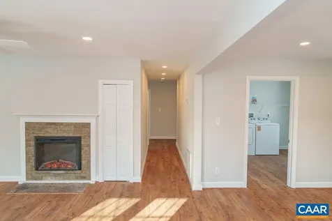 1433 Harding Avenue Waynesboro VA 22980