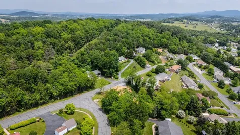 Valley View Drive Mount Sidney VA 24467