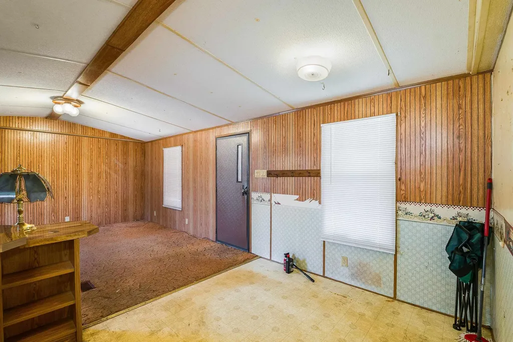 2851 Thorofare Road Elkton VA 22827